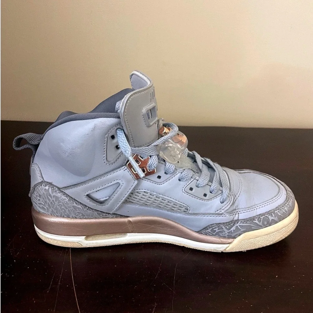 Jordan Spizike GS Wolf Grey Metallic Bronze 535712-018 Youth Size 6.5Y Sneakers